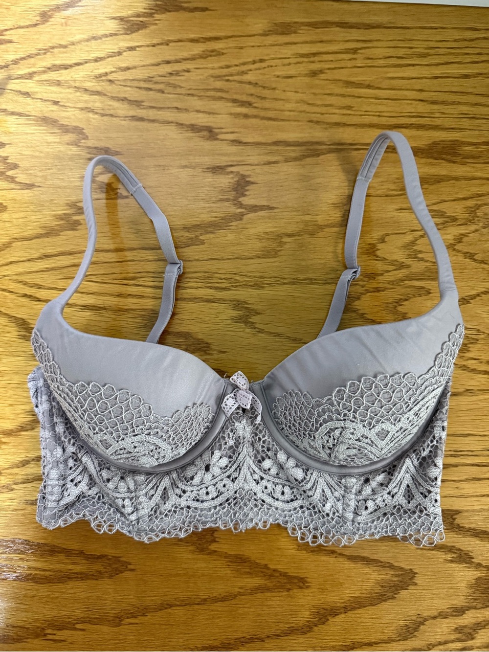 Victoria's Secret Lace Embroidered Lined Demi Light Lavender Size 32C